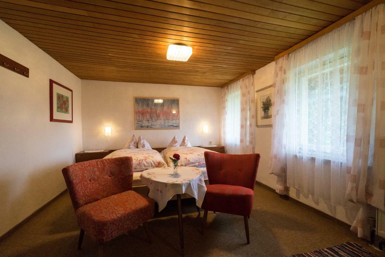 Pension Am Waldesrand Regen Exteriér fotografie
